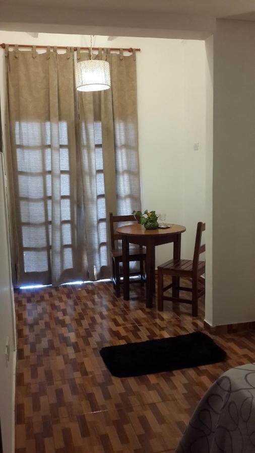 بويرتو إجوازو Casa Folks - Bed And Breakfast المظهر الخارجي الصورة